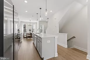 22906 Tawny Pine, Ashburn, VA 20148 - Photo 10