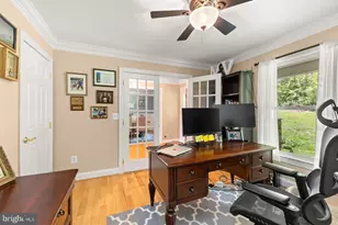 34930 Vancoff Ln, Round Hill, VA 20141 - Photo 12