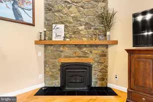 34930 Vancoff Ln, Round Hill, VA 20141 - Photo 18