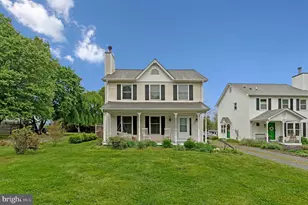 3 New Cut Rd, Round Hill, VA 20141 - Photo 1