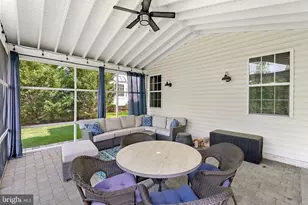 25478 Kinsale Pl, Aldie, VA 20105 - Photo 34