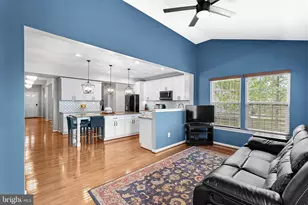 25478 Kinsale Pl, Aldie, VA 20105 - Photo 24