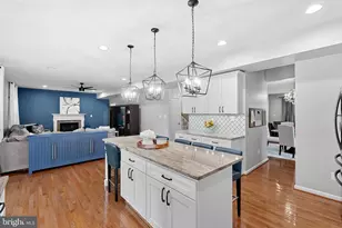 25478 Kinsale Pl, Aldie, VA 20105 - Photo 16