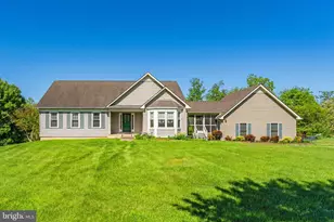 35130 Paxson Rd, Round Hill, VA 20141 - Photo 1