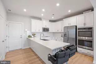 44504 Wolfhound Sq, Ashburn, VA 20147 - Photo 6
