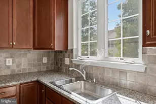20471 Greymont Terrace, Ashburn, VA 20147 - Photo 16
