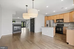 42770 Hay Rd, Ashburn, VA 20147 - Photo 16