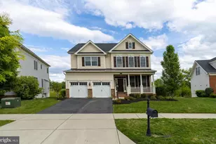 24446 Carolina Rose Cir, Aldie, VA 20105 - Photo 1