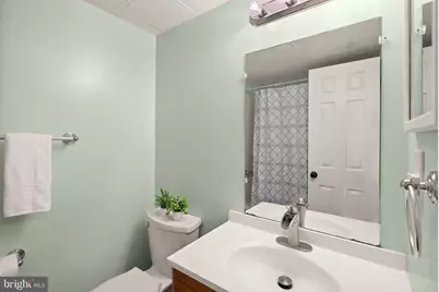 142 N Cottage Road, Sterling, VA 20164 - Photo 24