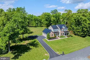 14963 Creek Point Ct, Hillsboro, VA 20132 - Photo 2