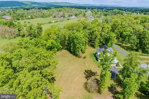 14963 Creek Point Ct, Hillsboro, VA 20132 - Photo 40
