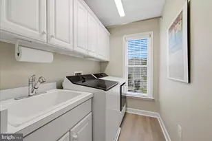 21164 Laurel Springs Dr, Leesburg, VA 20175 - Photo 40