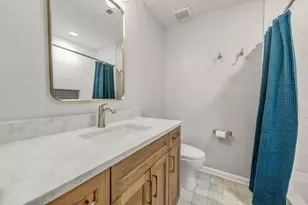 20600 Parkside Cir, Sterling, VA 20165 - Photo 38