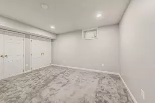 20600 Parkside Cir, Sterling, VA 20165 - Photo 42