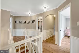 25484 Heathfield Cir, Chantilly, VA 20152 - Photo 22