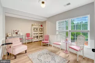 25484 Heathfield Cir, Chantilly, VA 20152 - Photo 38
