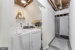 46895 Rabbitrun Terrace, Sterling, VA 20164 - Photo 32