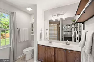 20617 Preakness Ct, Ashburn, VA 20147 - Photo 16