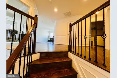 24823 Barrington Grove Court, Aldie, VA 20105 - Photo 18