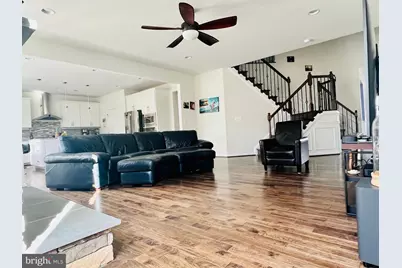 24823 Barrington Grove Court, Aldie, VA 20105 - Photo 10