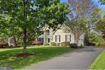 19586 Saratoga Springs Place, Ashburn, VA 20147 - Photo 2