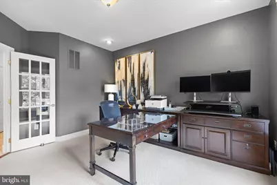 19586 Saratoga Springs Place, Ashburn, VA 20147 - Photo 32