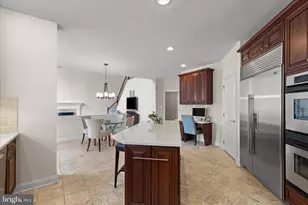 19586 Saratoga Springs Pl, Ashburn, VA 20147 - Photo 16