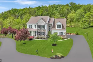 15703 Woodchester Ct, Leesburg, VA 20176 - Photo 2