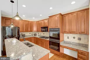 43007 Chathill Terrace, Leesburg, VA 20176 - Photo 18