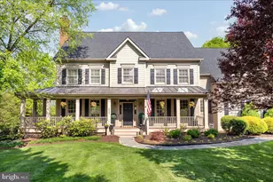 18290 Turnberry Dr, Round Hill, VA 20141 - Photo 1