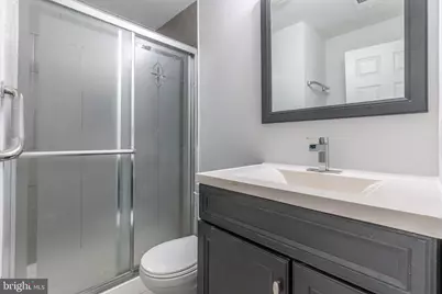 1107 E Beech Road, Sterling, VA 20164 - Photo 18