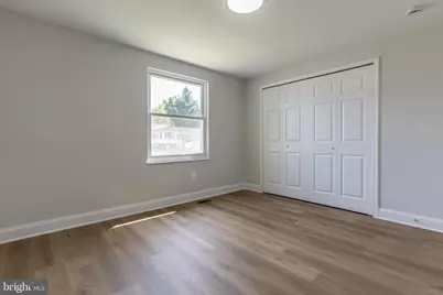 1107 E Beech Road, Sterling, VA 20164 - Photo 32