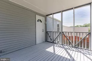 1107 E Beech Rd, Sterling, VA 20164 - Photo 10