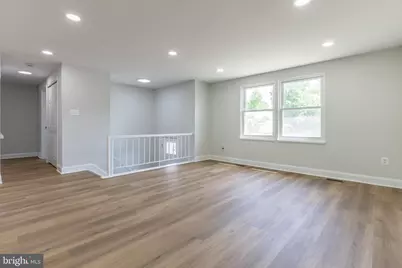 1107 E Beech Road, Sterling, VA 20164 - Photo 22