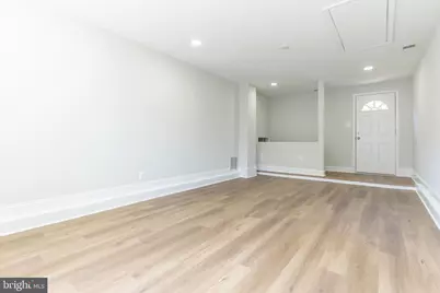 1107 E Beech Road, Sterling, VA 20164 - Photo 20