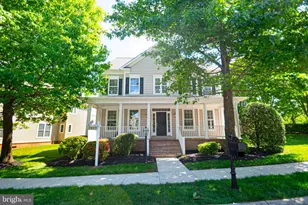 42631 Explorer Dr, Brambleton, VA 20148 - Photo 2