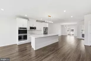 2214 Abboccato Terrace SE, Leesburg, VA 20175 - Photo 34