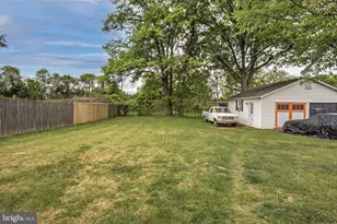 402 Williamsburg Rd, Sterling, VA 20164 - Photo 26