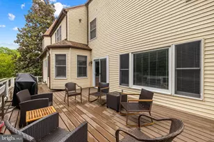 63 Rutherford Cir, Sterling, VA 20165 - Photo 24