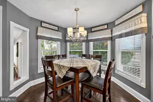 63 Rutherford Cir, Sterling, VA 20165 - Photo 18