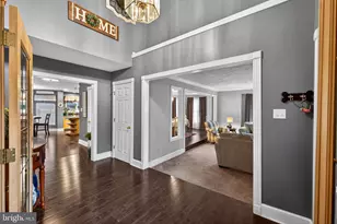 63 Rutherford Cir, Sterling, VA 20165 - Photo 8