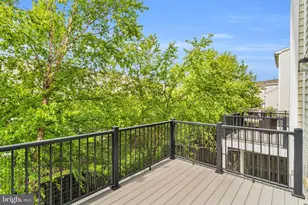 42279 Fox Tracks Terrace, Brambleton, VA 20148 - Photo 28
