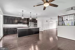 42279 Fox Tracks Terrace, Brambleton, VA 20148 - Photo 24