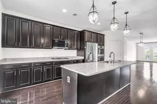 42279 Fox Tracks Terrace, Brambleton, VA 20148 - Photo 22