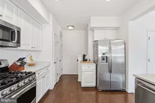 42167 Canary Grass Square, Aldie, VA 20105 - Photo 6