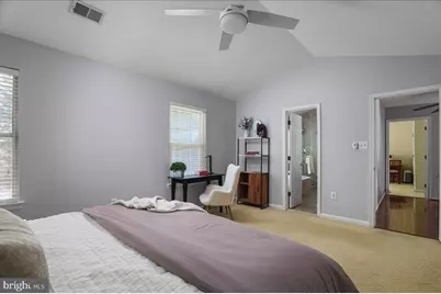 20680 Longbank Court, Sterling, VA 20165 - Photo 32
