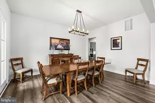 26829 Beech Bend Dr, Centreville, VA 20120 - Photo 12