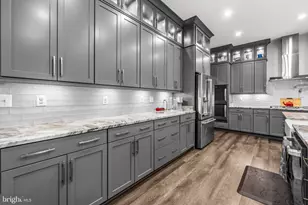 26829 Beech Bend Dr, Centreville, VA 20120 - Photo 18