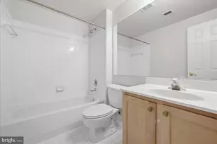 44272 Silkworth Terrace, Ashburn, VA 20147 - Photo 16