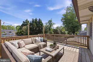 814 W Nettle Tree Rd, Sterling, VA 20164 - Photo 14